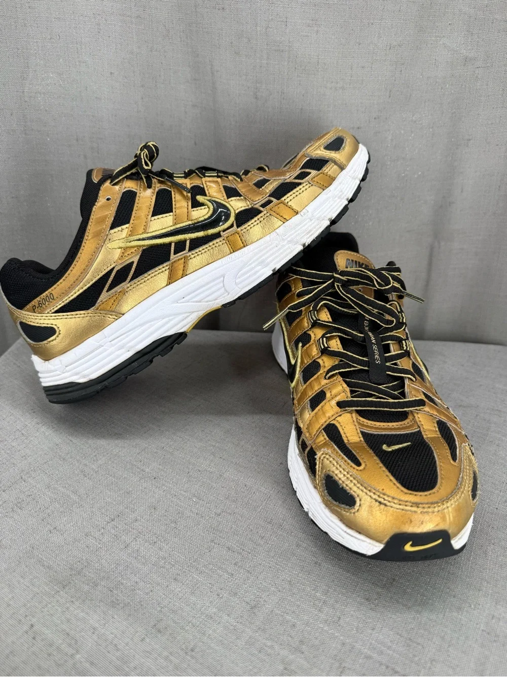 Nike P-6000 Running Shoes Black Metallic Infinite Gold HQ3030-700 Mens Size 9.5
